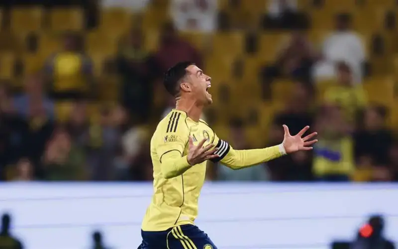 اخبارك نت | تقرير: هل يستحوذ رونالدو على حصة في ملكية نادي النصر؟